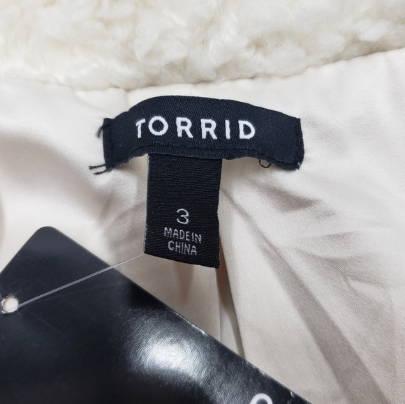 New Torrid Sherpa Style Drape Vest 3X Sleeveless Polyester - Picture 8 of 13